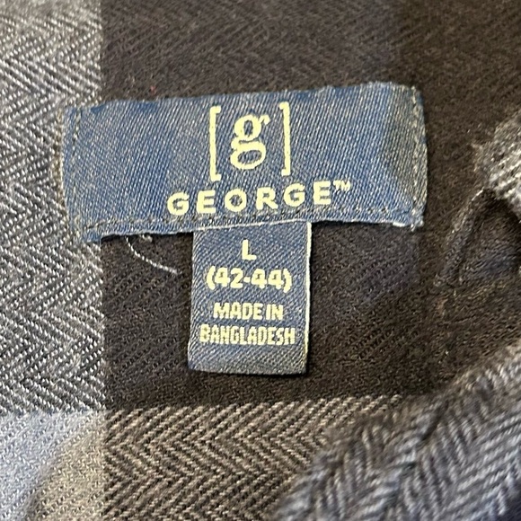 2 for$15 George Blue Checkered Men’s Size L 42-44 - Picture 4 of 10